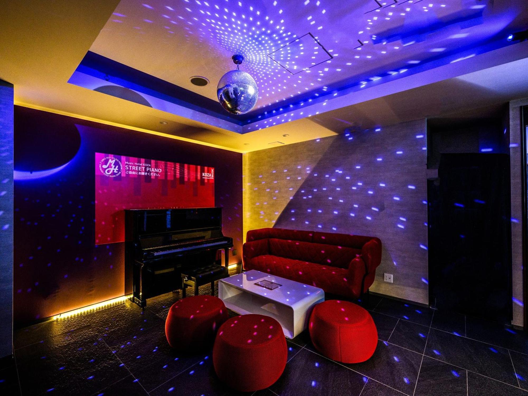 Music Hotel Koza By Coldio Premium Okinawa Exteriör bild